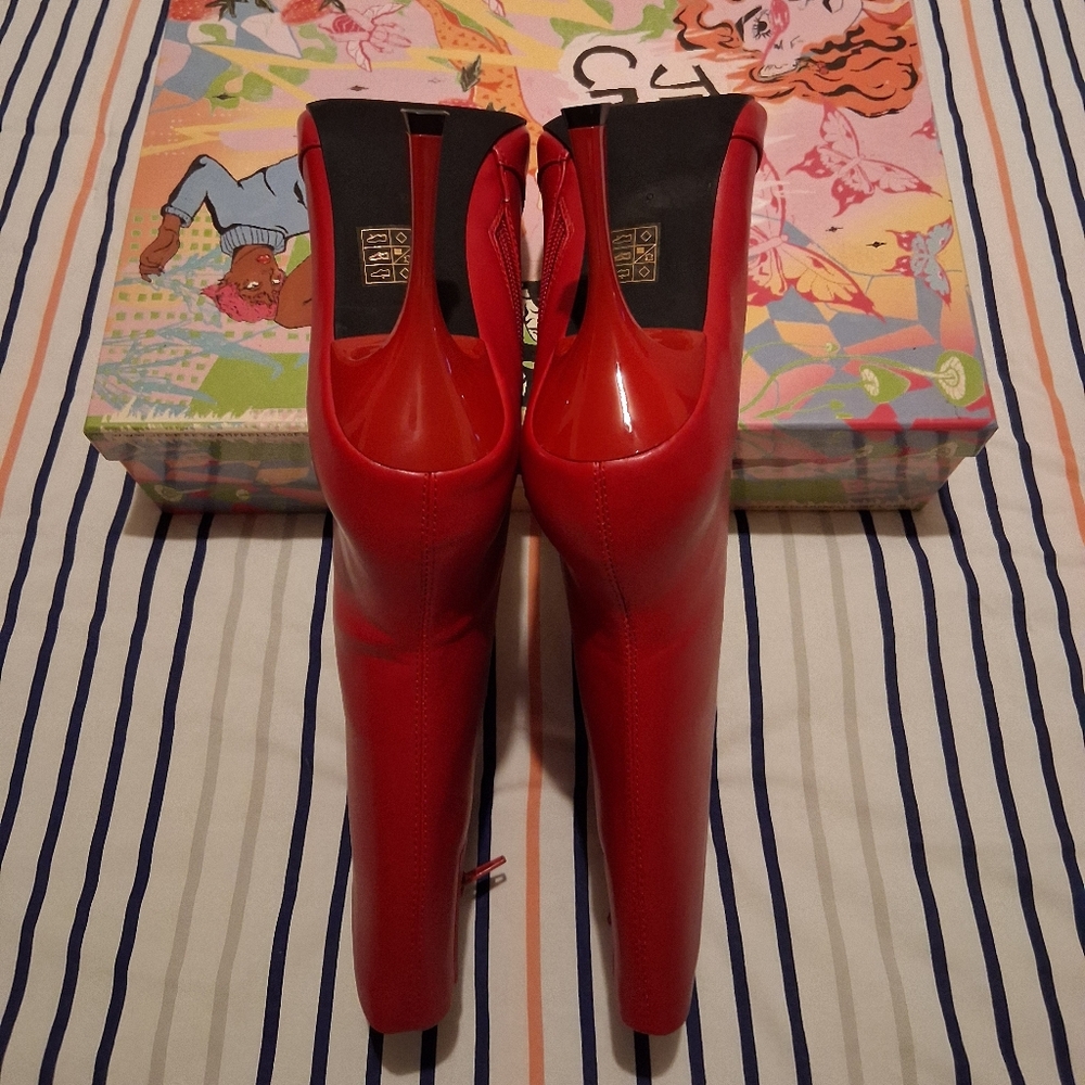 Jeffrey Campbell Red Heeled Boots Bold Statement - Picture 9 of 15